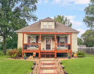 111 W Clara Avenue, Alma, MO 64001