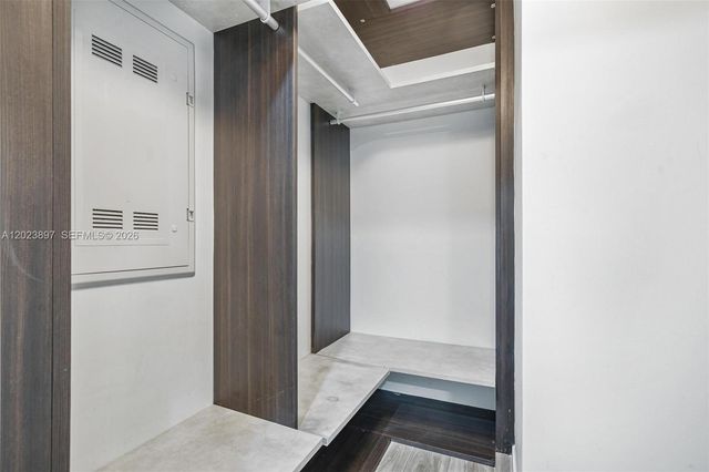 801 S Miami Ave 4302, Miami, FL 33130