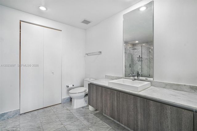 801 S Miami Ave 4302, Miami, FL 33130