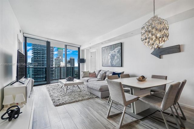 801 S Miami Ave 4302, Miami, FL 33130