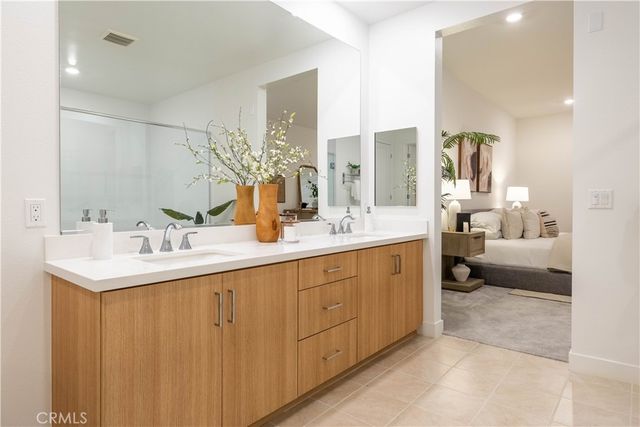 1107 Rivington, Irvine, CA 92612