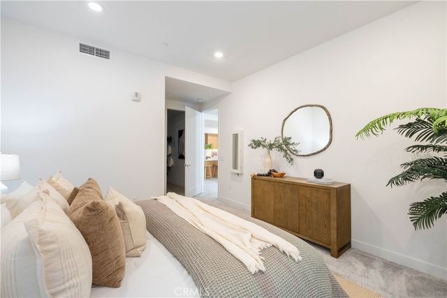 1107 Rivington, Irvine, CA 92612