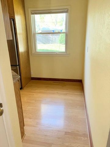 6914 S 1st Avenue S, Richfield, MN 55423