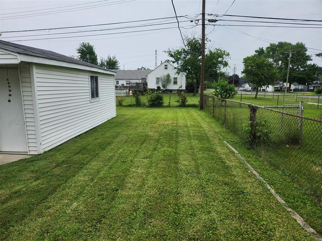 7965 Elm Street, Taylor, MI 48180