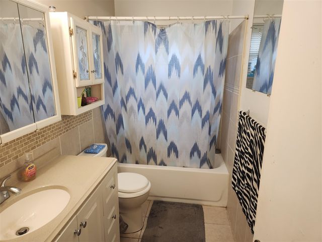 7965 Elm Street, Taylor, MI 48180