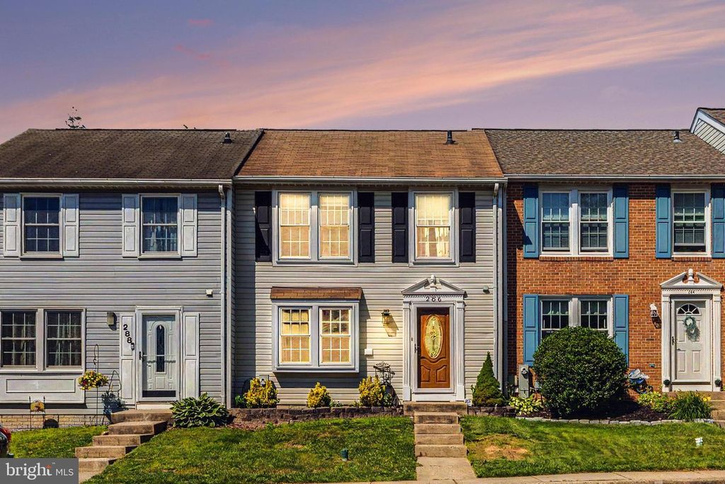 Image 1 of property listing at 286 MAPLE WREATH CT, Abingdon, MD 21009