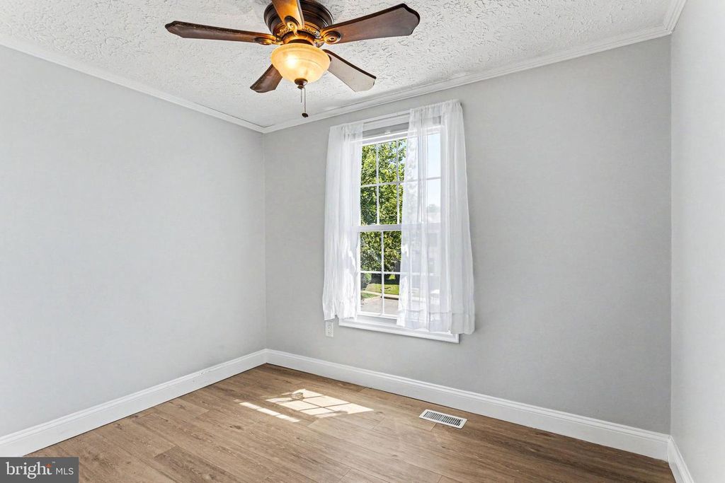 Image 15 of property listing at 286 MAPLE WREATH CT, Abingdon, MD 21009