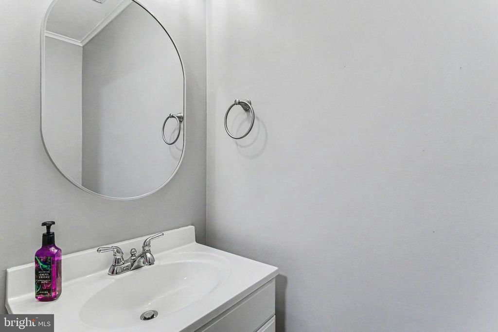 Image 21 of property listing at 286 MAPLE WREATH CT, Abingdon, MD 21009