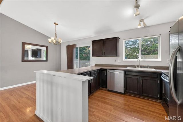 37 Jacqueline Circle, O'fallon, MO 63368