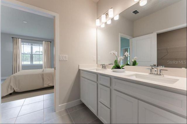 5315 CASTELLO AVENUE, Auburndale, FL 33823