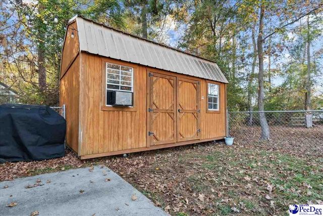 317 Green Acres Road, Florence, SC 29505