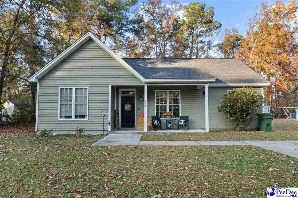 317 Green Acres Road, Florence, SC 29505