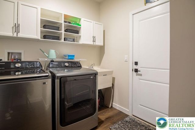 6979 Pine Lane, East Allen Twp, PA 18014