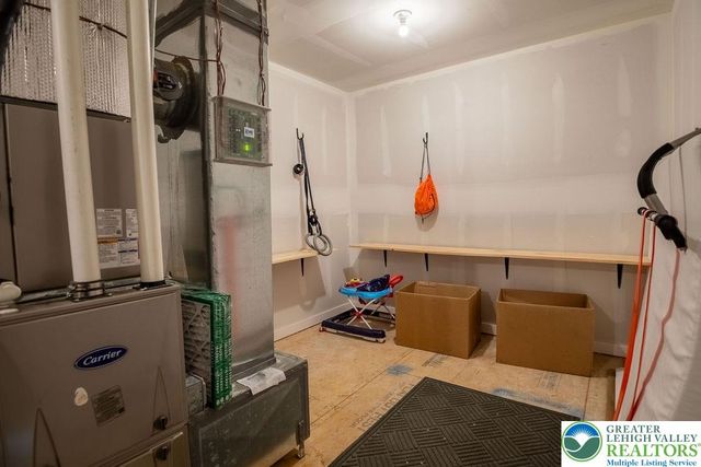 6979 Pine Lane, East Allen Twp, PA 18014