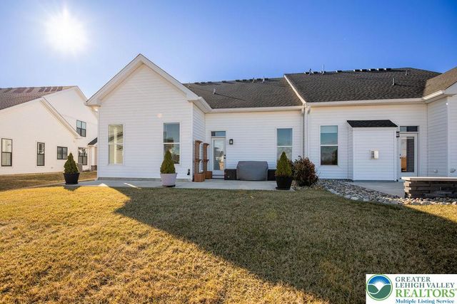 6979 Pine Lane, East Allen Twp, PA 18014