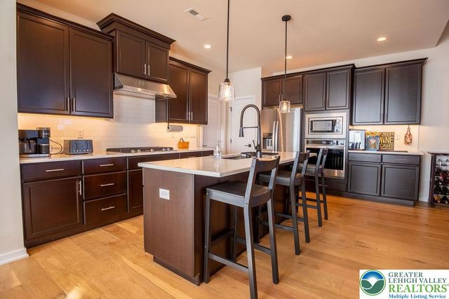 6979 Pine Lane, East Allen Twp, PA 18014