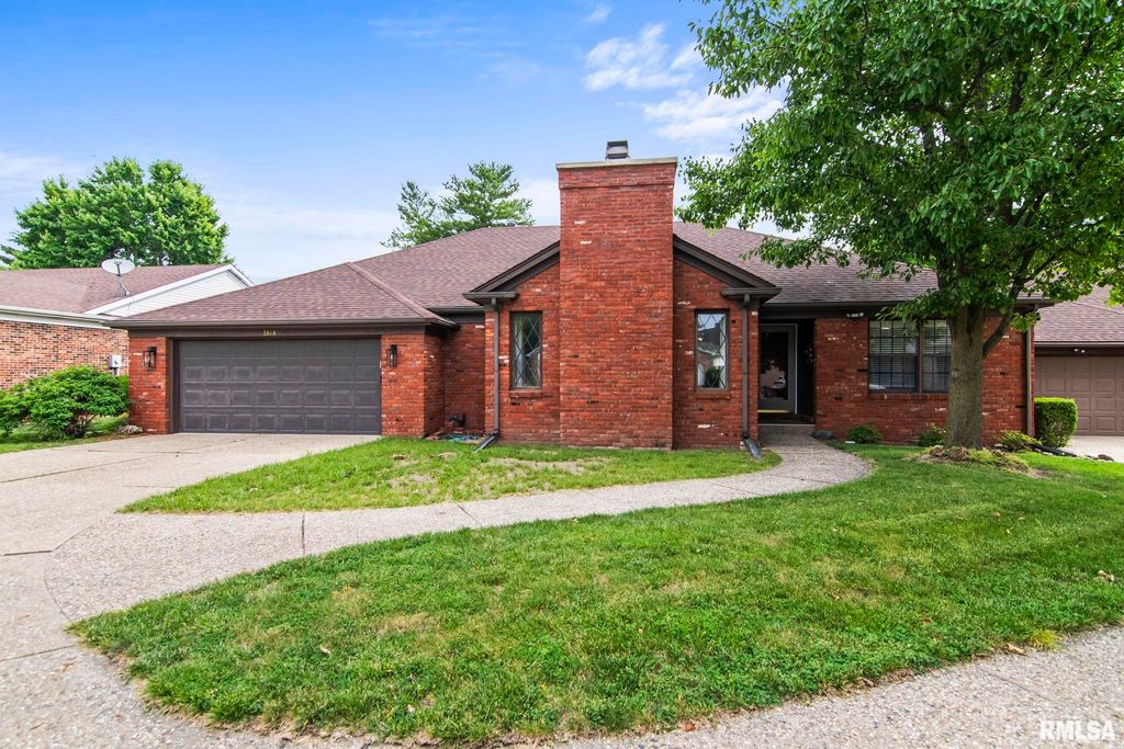 1808 S Buhr Mill Court, Springfield, IL 62704