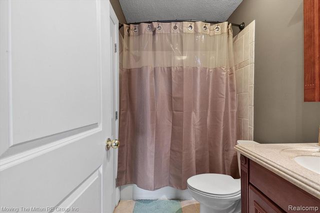 13153 Lake Point Boulevard, Belleville, MI 48111