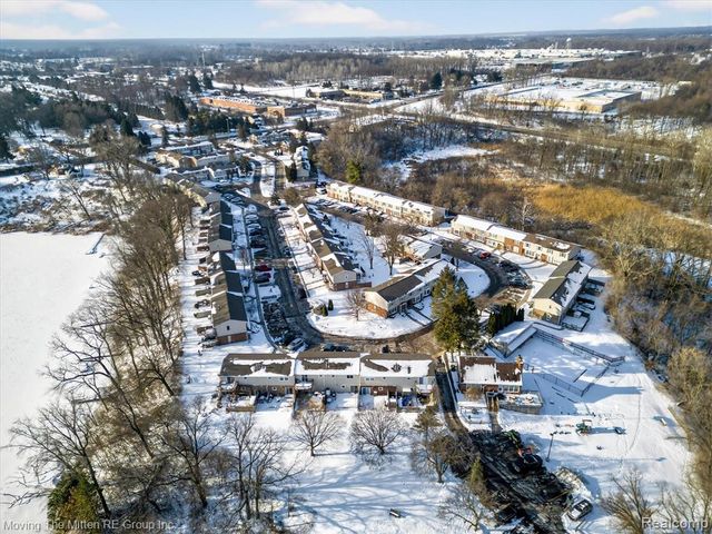 13153 Lake Point Boulevard, Belleville, MI 48111