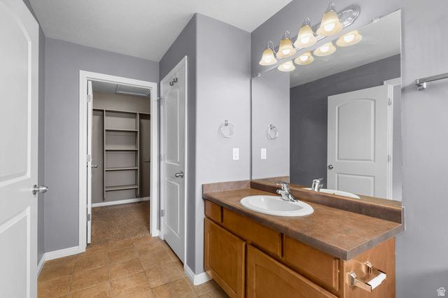 2461 S GILMOUR ST, West Haven, UT 84401
