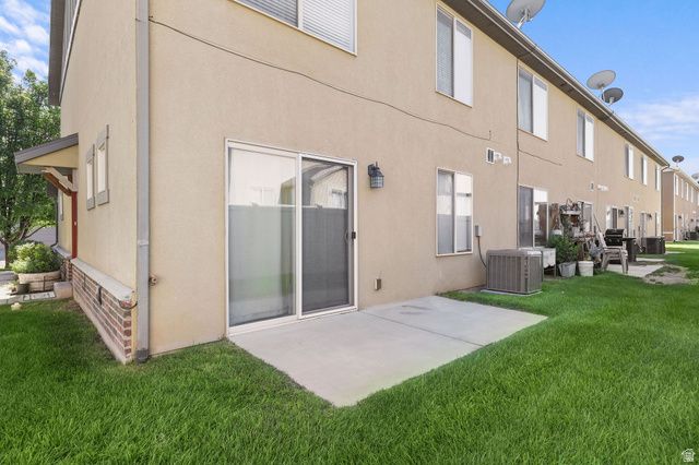 2461 S GILMOUR ST, West Haven, UT 84401