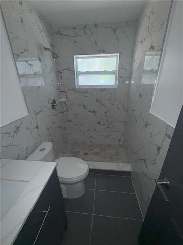 10 SW 5th Court, Deerfield Beach, FL 33441