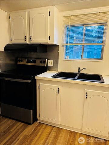 63 Onyx Street, Walla Walla, WA 99362