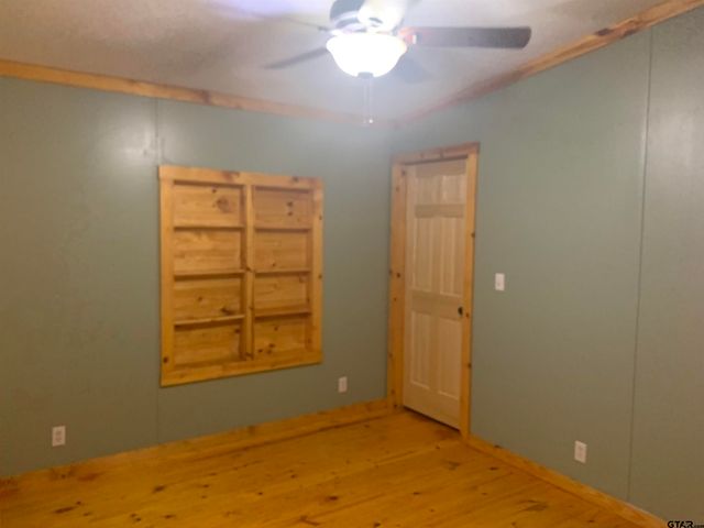 121 County Road 325, Frankston, TX 75763