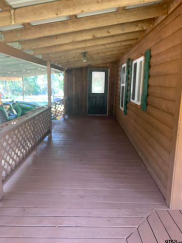 121 County Road 325, Frankston, TX 75763