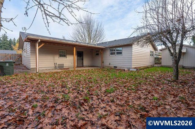 2530 Wayside Ter NE, Salem, OR 97301