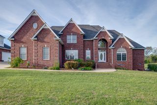 2237 Richard Garrett, Christiana, TN 37037