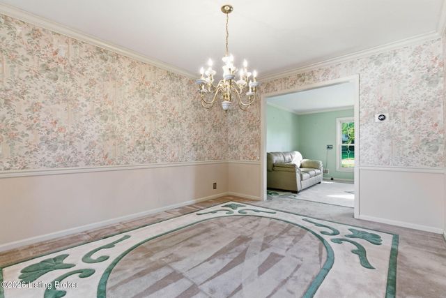 304 Cambridge Station Rd, Louisville, KY 40223