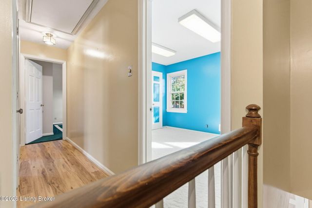 304 Cambridge Station Rd, Louisville, KY 40223