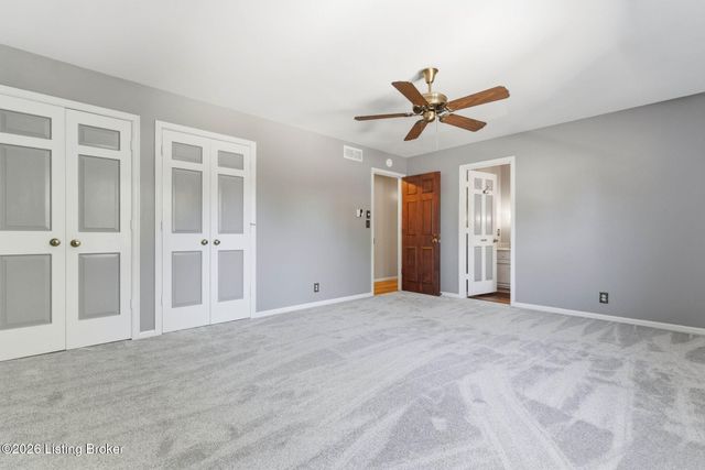 304 Cambridge Station Rd, Louisville, KY 40223