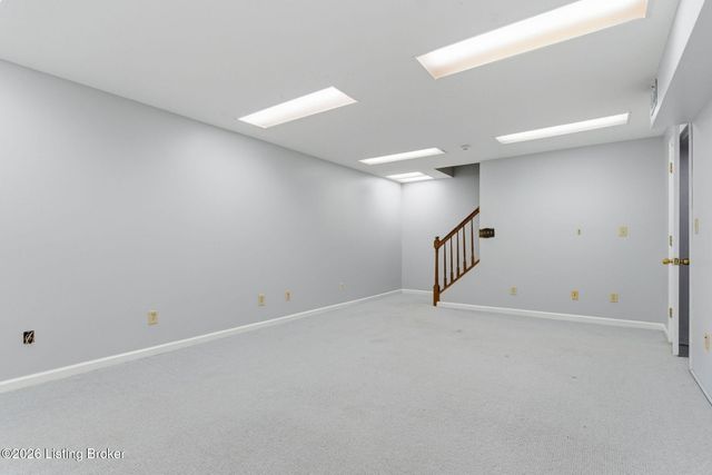 304 Cambridge Station Rd, Louisville, KY 40223