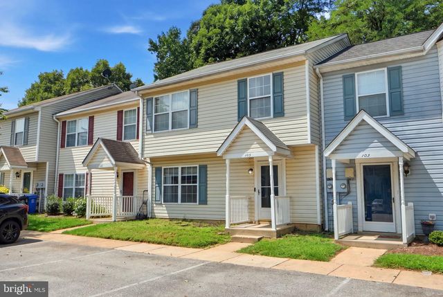 105 HIBISCUS CT, La Plata, MD 20646