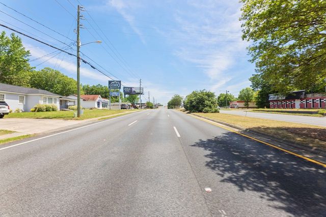 2415 Manchester Expressway, Columbus, GA 31904