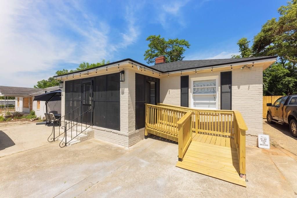 2415 Manchester Expressway, Columbus, GA 31904