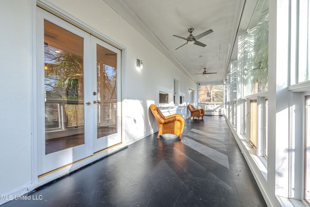 1990 N Petit Bois Street, Jackson, MS 39211