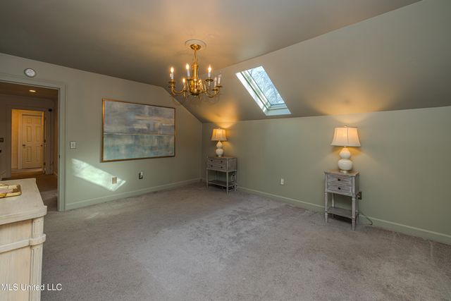 1990 N Petit Bois Street, Jackson, MS 39211