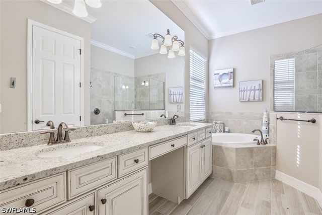 17320 Galway Run CT, Bonita Springs, FL 34135