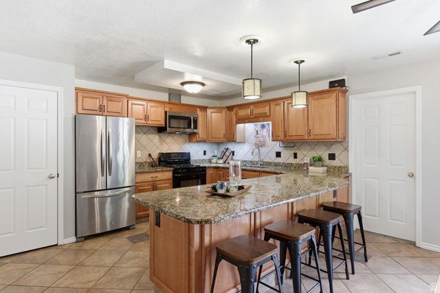 1728 N 1520 W, Pleasant Grove, UT 84062
