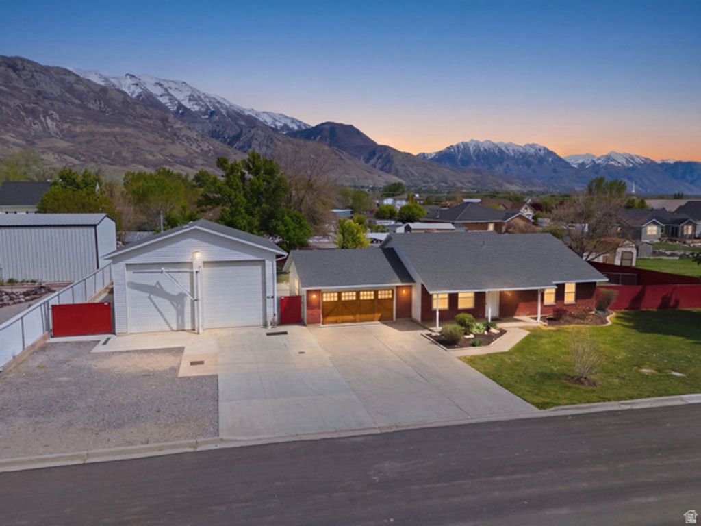 1728 N 1520 W, Pleasant Grove, UT 84062