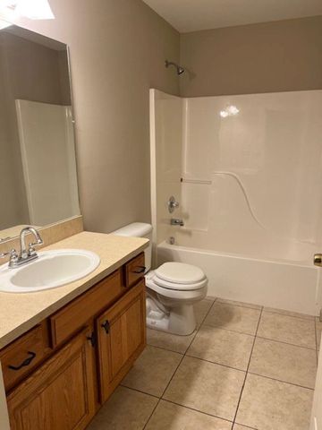 16131 Blue Spruce Lane, Clinton Township, MI 48035