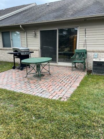 16131 Blue Spruce Lane, Clinton Township, MI 48035