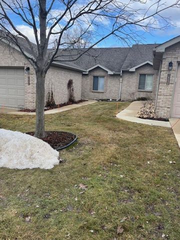 16131 Blue Spruce Lane, Clinton Township, MI 48035