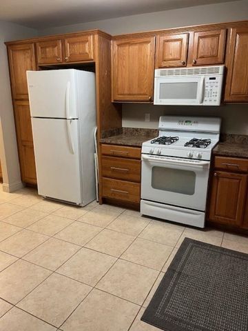 16131 Blue Spruce Lane, Clinton Township, MI 48035