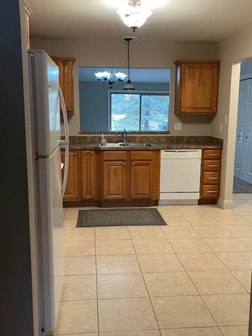 16131 Blue Spruce Lane, Clinton Township, MI 48035