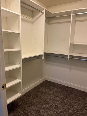 16131 Blue Spruce Lane, Clinton Township, MI 48035