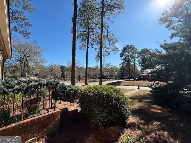 2601 Ridgewood Lane, Albany, GA 31707